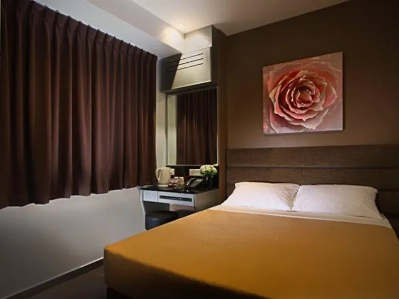 Ibis Budget Singapore Bugis 2*,